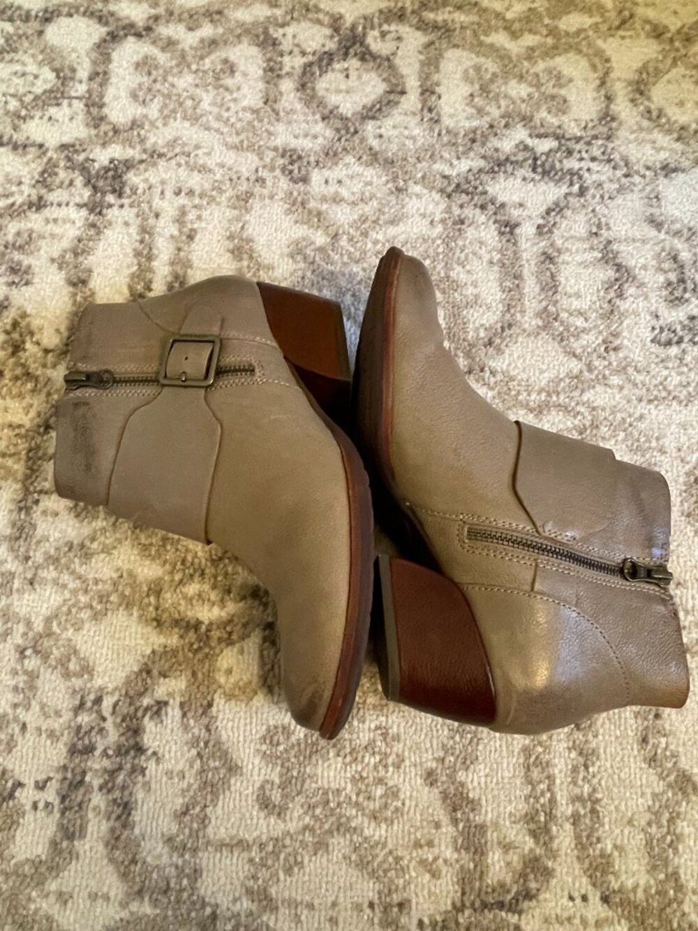 Kork-Ease Isa Grey Leather Ankle Boots with Exposed Zippers and Buckles Size 9